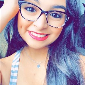 Meet your Posher, Daisy